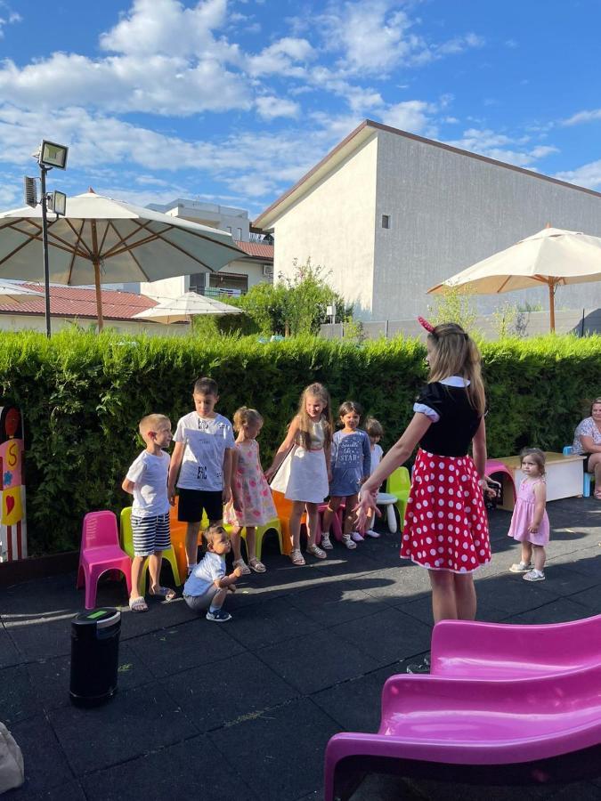 Pensiunea Alfa Năvodari Exteriör bild